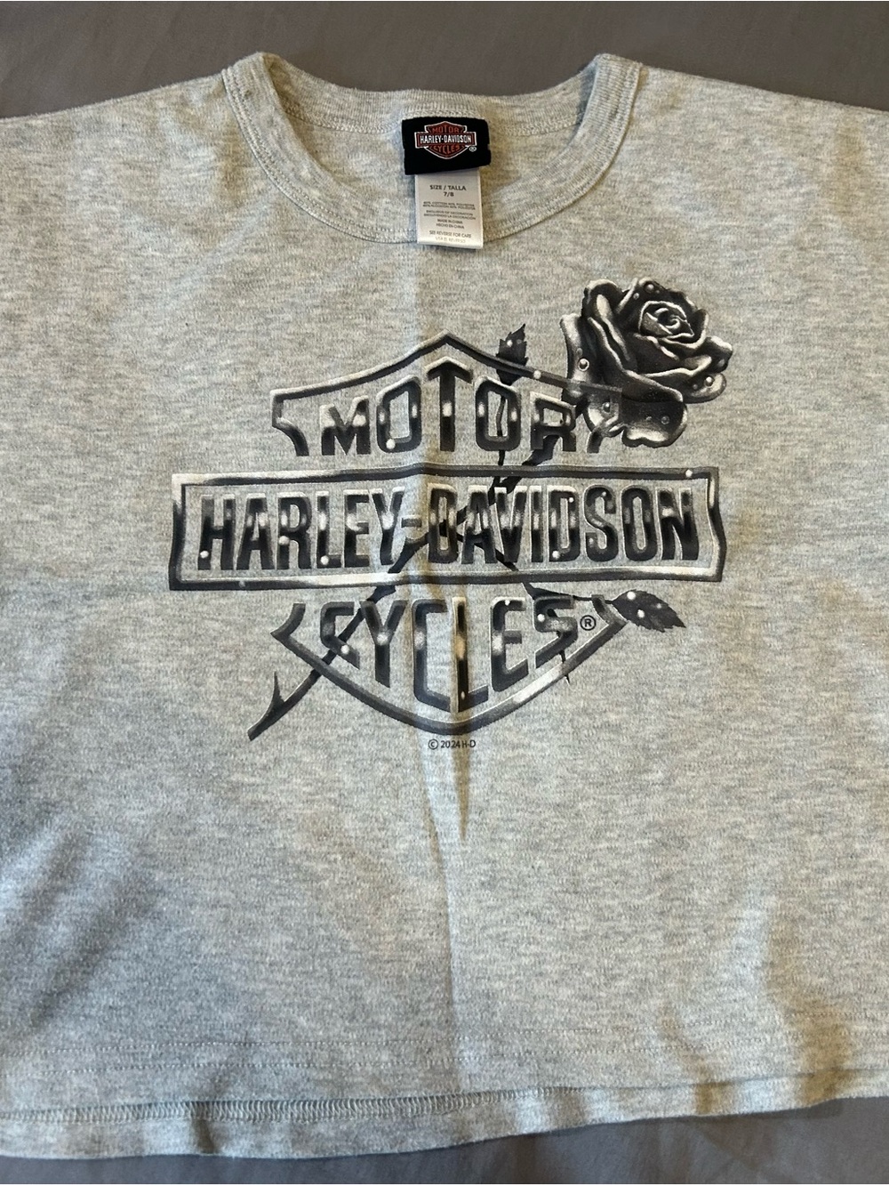 Harley-Davidson Gray Tee with Black Shield & Rose Graphic